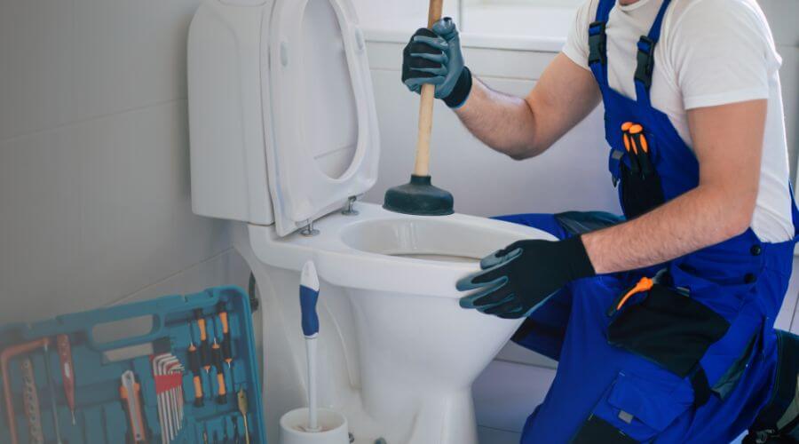 Professional septic pumping service in Hampshire, TN